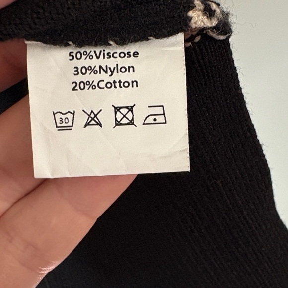 Amazon Set Black and Cream Striped Women's Sweater & Pants - Picture 3 of 9